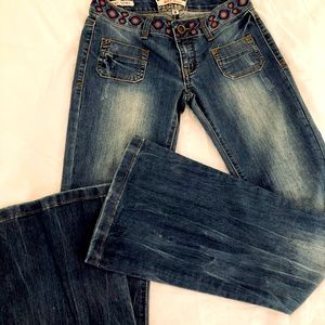 Women’s jeans